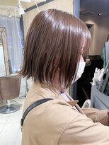 ヒビヲ(HIBIO) ブリーチなしダブルカラータッセルボブ切りっぱなしボブ横浜西口