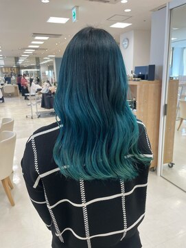 ケンジ 平塚ラスカ店(KENJE) グリーンカラー