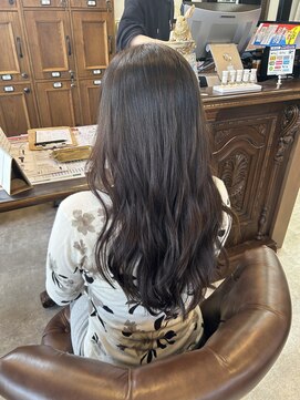 ハグヴィアン(HUG BIEN) アッシュブラウン