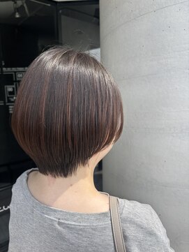 サーカス(circus) コンパクトショートボブ