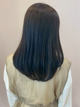 レジナヴィータ 栄(Reginavita) グレージュカラー 髪質改善トリートメント 20代 ストレート 艶髪