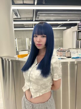 透明感コバルトブルー/レイヤーカット/ストレート