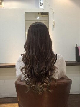 ミディアムヘア/暗めカラー/グランマッシュ/千葉