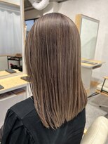 ワンデイ 表参道(oneday)&nbsp;セミロングヘア×ミルクティーグレージュカラー