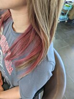 ヘアサロン フラット(Hair salon flat)&nbsp;ヘーゼルベージュ×ラズベリーピンク
