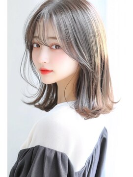 ズール 稲田堤店(ZU LU) 透明感シルバーグレージュミディ