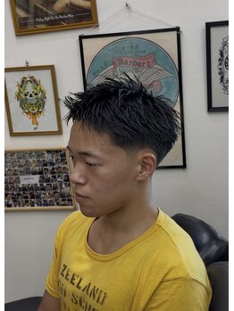 フリースタイル 末広店(FREE STYLE)の写真/《メンズスタイルならBar Ber Shop FREE STYLEにお任せ！》デート前や仕事前など気合を入れたいときにも◎