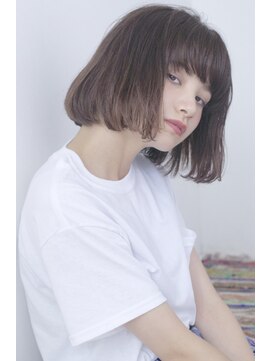 ヴィジョン(VISION) 【VISION】外国人風アンニュイ ボブ グレーアッシュ