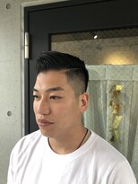 タケシズバーバー(BARBER) 八二分けパートフェード