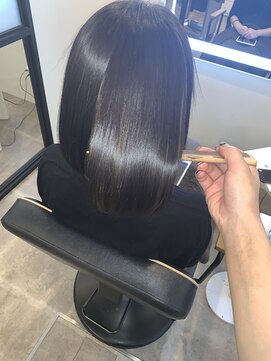 アールサロン アオヤマ(Rr SALON AOYAMA) 新登場クリスタルシリカトリートメント