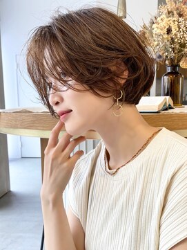 サークル(circle) 大人可愛い20代30代40代50代小顔ショートボブナチュラルショート