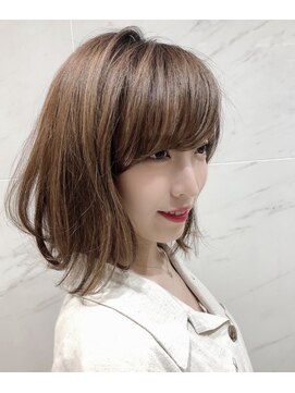 ハリス(Harris) ワンサイドショート/ボブ/ブランジュ/ダブルバンク 表参道/青山