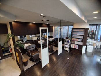 think hair by tori【シンクヘアーバイトリ】