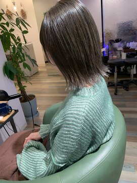 ヘアースパリゾート リアン 燕三条店(Lien) ダークグレー_