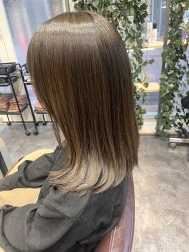 ビースリー ロア ストレートロング　2024/2/17