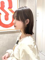 グレージュカラー×ワイドバング