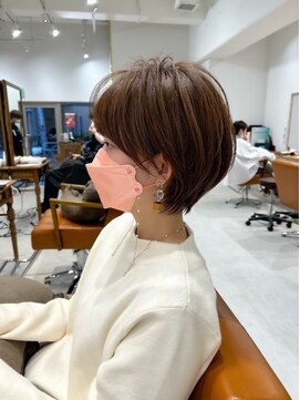 ネイロ 北千住(NeiRo) 小顔ショートボブハイライトカラー大人ショートカット白髪染め