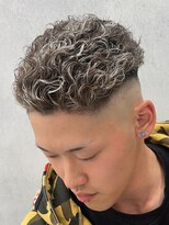 ルースト 西院店(ROOST)&nbsp;極道パーマ×ホワイトハイライト