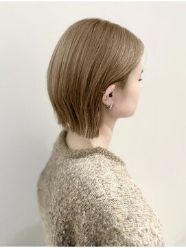 エールバイボヌール(Ere by Bonheur) 西梅田/パツっとくびれボブ