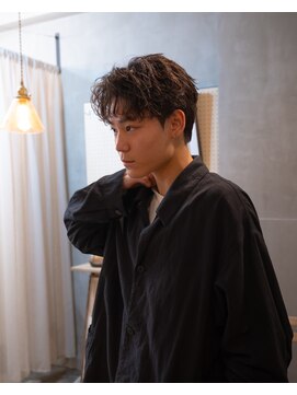 トゥ(TOE) シャドーパーマ