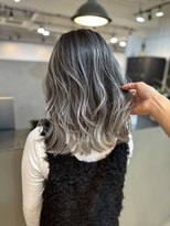 メリー オオサカ(Merly Osaka)&nbsp;clear gray balayage