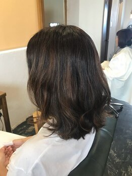 《ヘッドスパ～頭浸浴まで》頭皮環境を整え髪が綺麗になると人気！深いリラクゼーションを体感できる◎