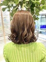 ステア ケース(stair case)&nbsp;コテ巻きパーマ　ボブスタイル　