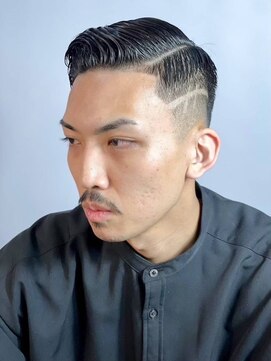 プレミアムバーバー 新宿店(PREMIUM BARBER produce by HIRO GINZA) スキンフェード