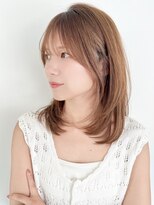 ファナ(fha-na)&nbsp;☆ 韓国風 ミディアムレイヤー シースルーバング☆イメチェン
