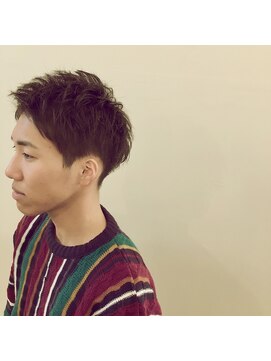 アローナ(ARONA) 爽やかさ清潔感で好感度アップ！アップバングショート★