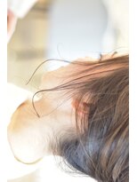 ティフル(TifuL) ポニーテールアレンジ(おくれ毛編)