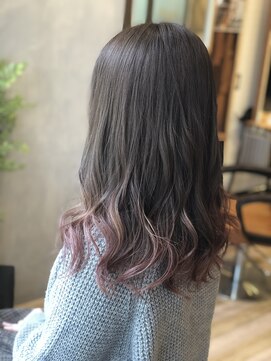 アグ ヘアー ロイグ 郡山店(Agu hair roaig) ピンクグラデーション　ゆるふわカール
