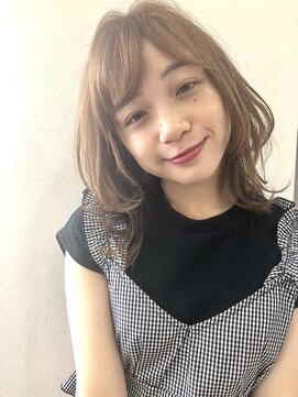 リフル 八王子(RIFULL) ハイライト　レイヤー ショートヘア　ボブ　くびれレイヤー