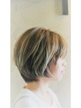 アクアマリン8810 ハチハチイチゼロ(AQUA MARINE 8810) デザインカラー/シルキーベージュ/グレージュカラー/北習志野