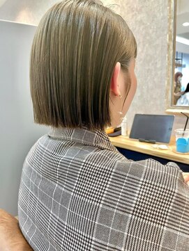 ロット 横浜(lot) ぱつっとボブ/ショートボブ/髪質改善[横浜駅]