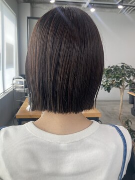 バトー バイ トリコ 船橋北口店(BATEAU by tricot) 切りっぱなしボブ