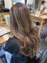 エムプラス 二子玉川(Mplus)&nbsp;●レイヤーカットが映えるハイライト●Mplus鎌田