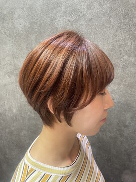 ブランカヘアー 刈谷(BLANCA HAIR) 【肌映え】オレンジカラー×ショート