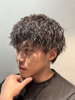ライム(RHYME)&nbsp;ツイストスパイラルパーマ/10代/20代/メンズカット/行徳