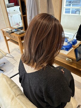 エンヴィー(ENVY) 白髪ぼかしハイライト×ピンクベージュ