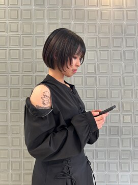 デイ(day) ショートボブ/顔まわりレイヤー/宮崎