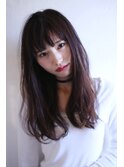 ルーズなウェーブがキマるアンニュイロング