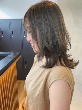 ノク(nok) 大人レイヤー_ボブルフピンクベージュフェザーバング