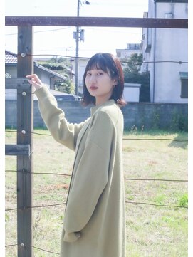 ホワイトルーム(White Room) ナチュラル切りっぱなしボブ♪