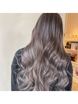 レガシーヘアーデザイン(Legacy hair design) グレーグラデーションカラー