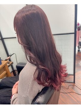 シャンドゥール 栄店(CHANDEUR) レッドブラウン顔回りレイヤーカット外はねロング