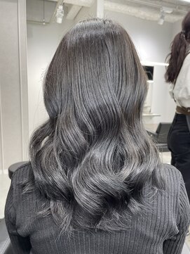 ロイオブジゼル(roi of GiseL) アッシュグレー