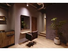 レン(Ren)の雰囲気（落ち着きのある店内）