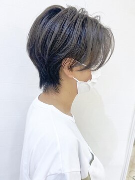 モリオ フロム ロンドン 成増店 【morio成増/ムラマツ】ショートヘアウルフハイライト