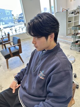 ジジ インターパーク 宇都宮(Gigi) メンズスタイル/センターパート/フェザーパーマ/宇都宮/西川田